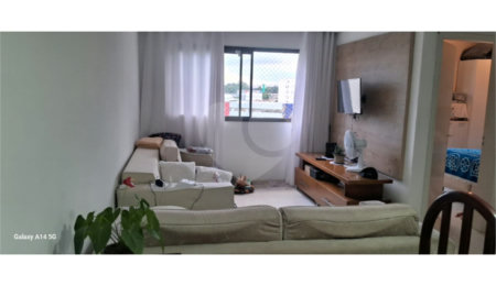 Apartamento à venda com 2 quartos em Vila Mangalot, São Paulo, SP