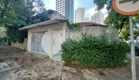 Casa para alugar com 3 quartos em Água Branca, São Paulo, SP