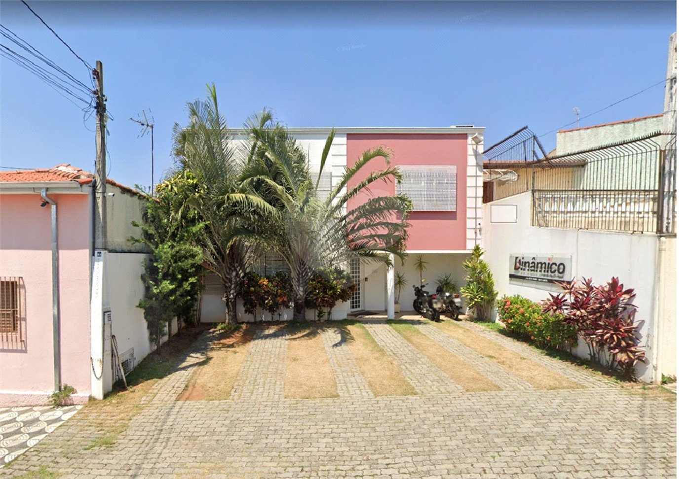 Sobrado à venda com 4 suítes em Vila Santana, Sorocaba, SP