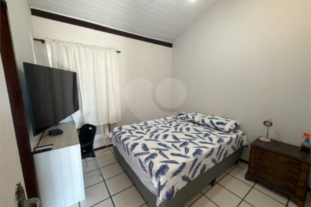 Casa em condomínio à venda com 2 quartos em Peró, Cabo Frio, RJ