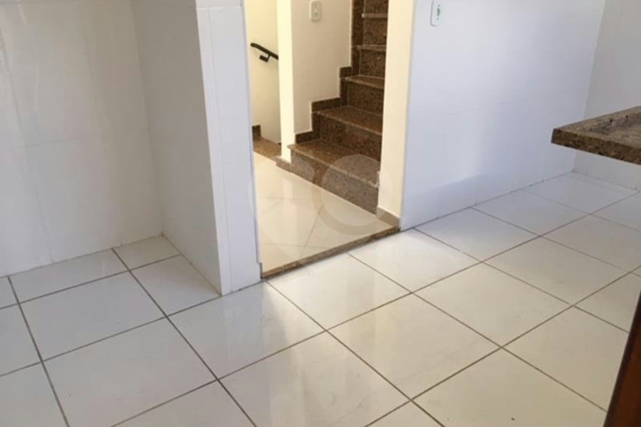 Sobrado à venda com 2 suítes em Vila Sônia, São Paulo, SP