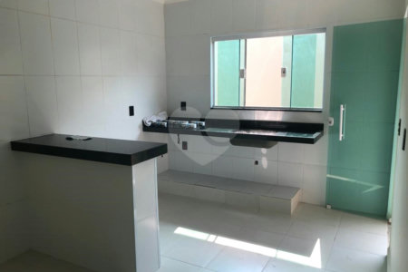 Casa à venda com 2 quartos, sendo 1 suíte, em Jardim Panorama, Salto, SP