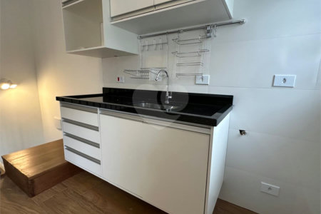 Casa para alugar com 1 suíte no condomínio Sem Nome, São Paulo - SP