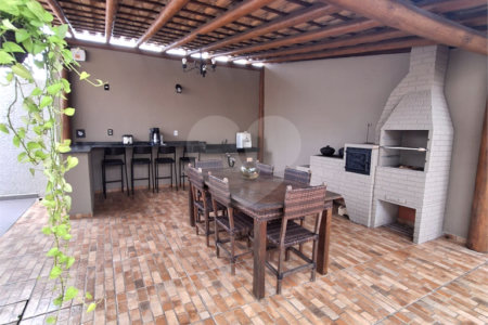 Casa à venda com 3 suítes, em Orla Norte, Porto Seguro, BA