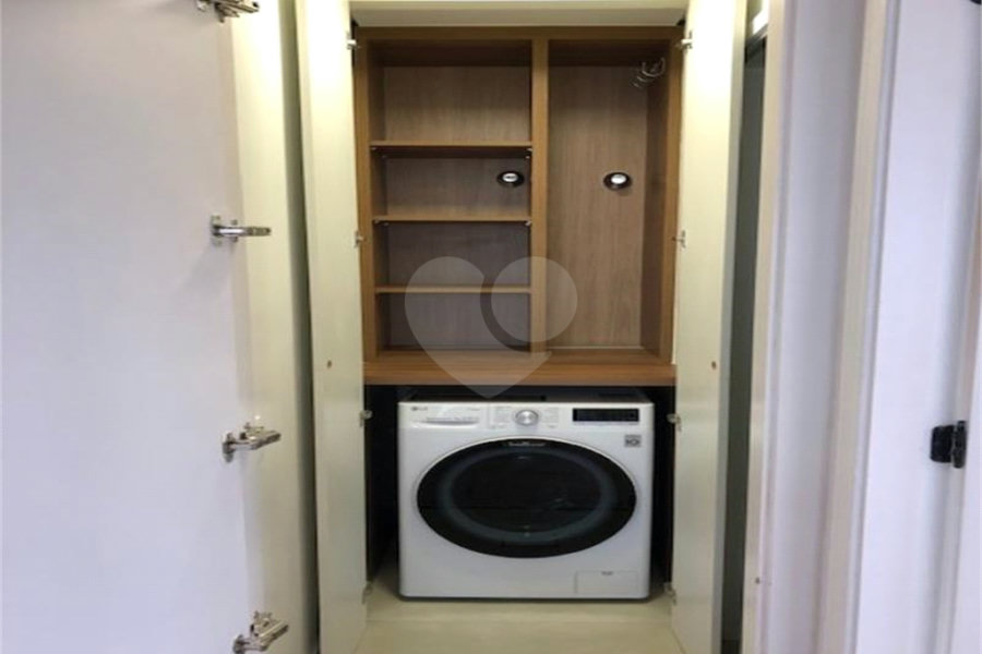 Flat à venda com 1 suíte em Santana, São Paulo, SP