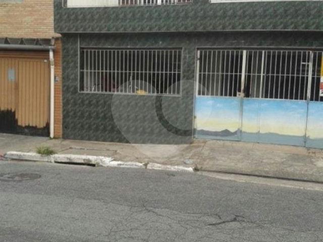 Sobrado à venda com 2 quartos em Tremembé, São Paulo, SP