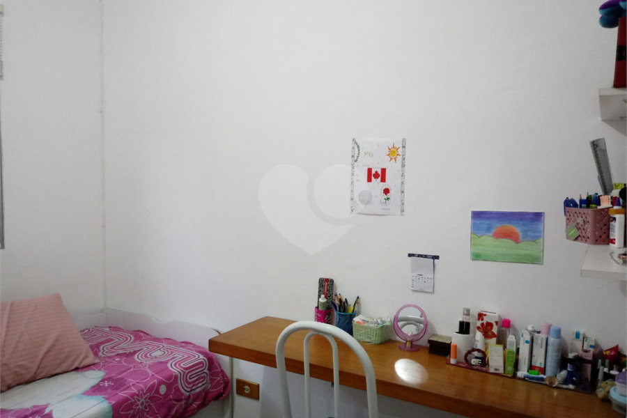 Sobrado à venda com 3 quartos no Brasilândia, São Paulo, SP