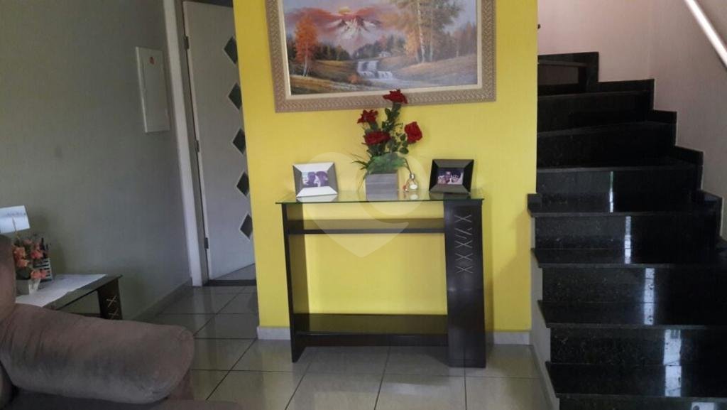 Sobrado à venda com 3 quartos, sendo 1 suíte,  em Vila Mazzei, São Paulo, SP