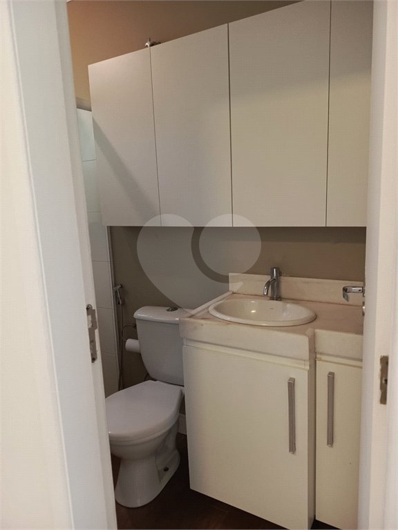 Casa à venda com 3 quartos, sendo 1 suíte, no condomínio Paraíso Classe A, Rio de Janeiro - RJ