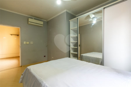 Casa à venda com 3 quartos, sendo 1 suíte, em São Judas, São Paulo, SP