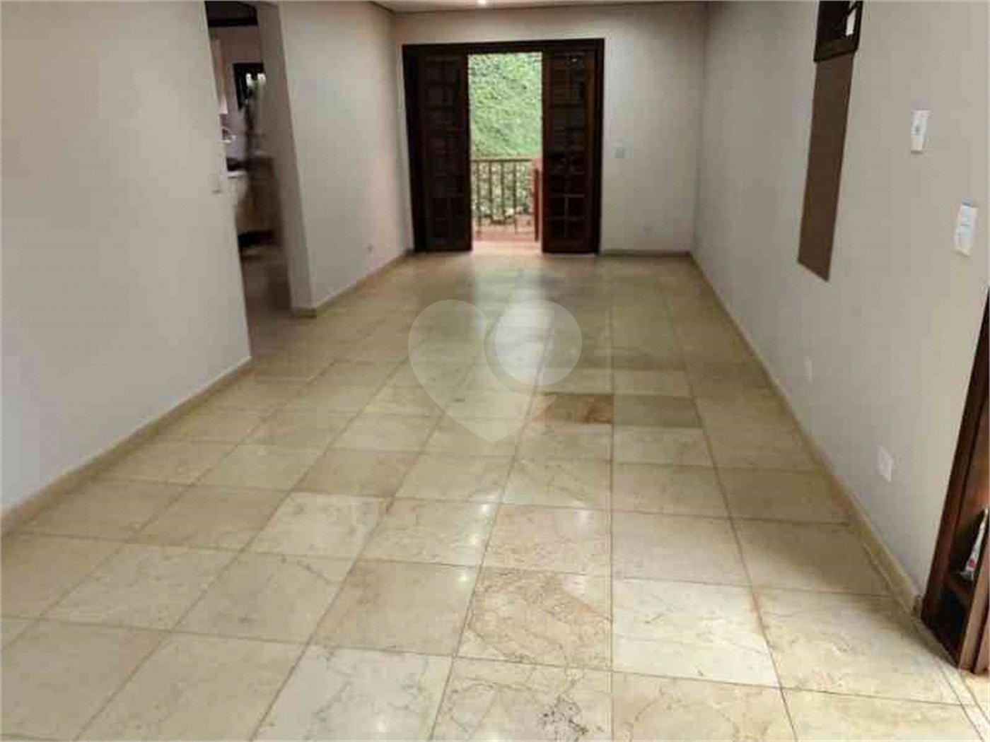 Casa à venda ou para alugar com 4 quartos, sendo 1 suíte,  em Tremembé, São Paulo, SP