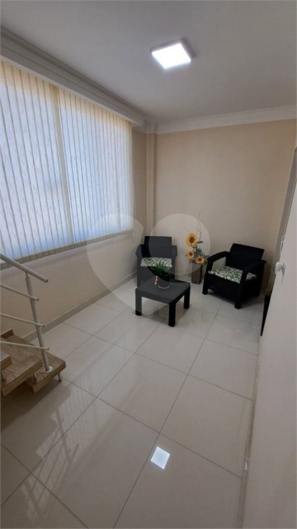 Sobrado à venda com 2 quartos em Jardim das Oliveiras, São Paulo, SP