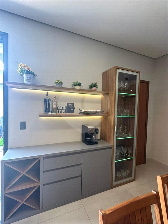 Casa à venda com 3 quartos, sendo 1 suíte, no condomínio Residencial Evidencias Indaiatuba, Indaiatuba - SP