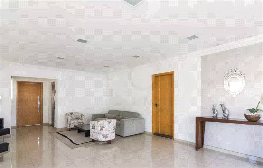 Apartamento à venda com 3 quartos, sendo 1 suíte,  em Água Fria, São Paulo, SP