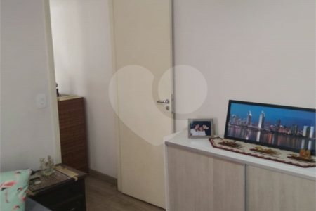 Sobrado à venda com 2 quartos, sendo 1 suíte, em Vila Gustavo, São Paulo, SP