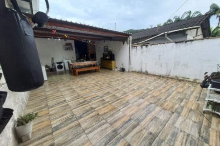 Casa com 3 dormitórios à venda, 259 m² por R$ 450.000,00 - Caruara - Santos/SP