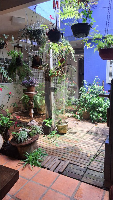 Casa de Vila à venda com 4 quartos, sendo 1 suíte, em Vila Olímpia, São Paulo, SP