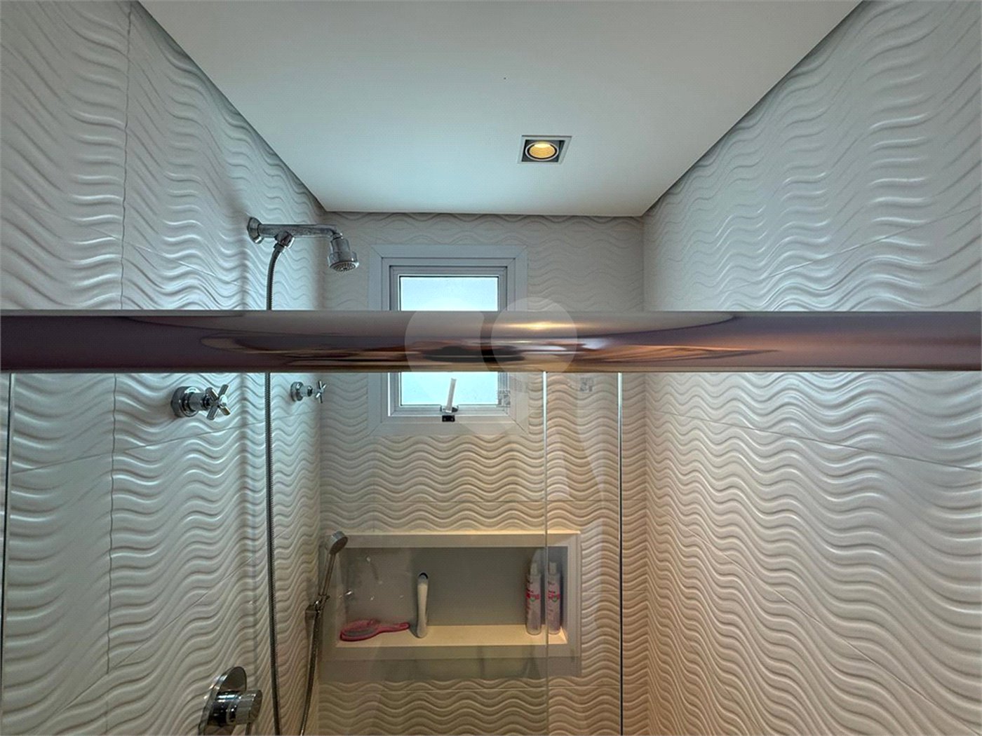 Apartamento à venda com 3 suítes em Santa Teresinha, São Paulo, SP
