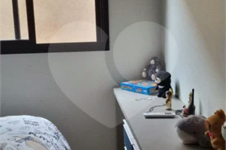 Casa à venda com 3 quartos, sendo 1 suíte, no condomínio Villas Mabel, Ribeirão Preto - SP