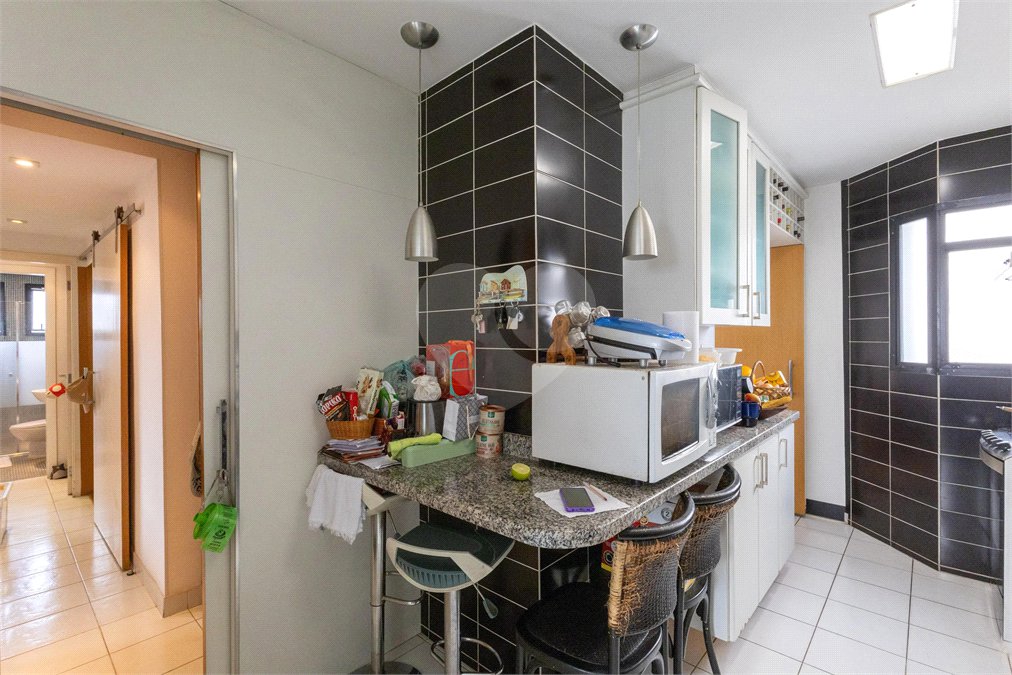 Apartamento à venda com 3 quartos, sendo 2 suítes, em Cidade Monções, São Paulo, SP