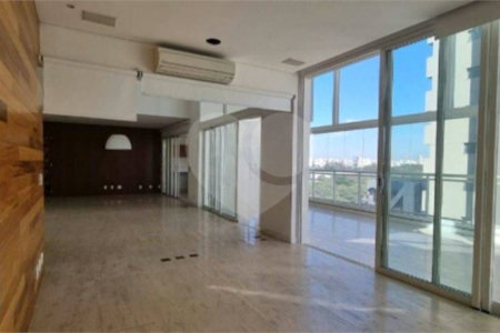 Apartamento à venda com 3 suítes em Vila Mariana, São Paulo, SP