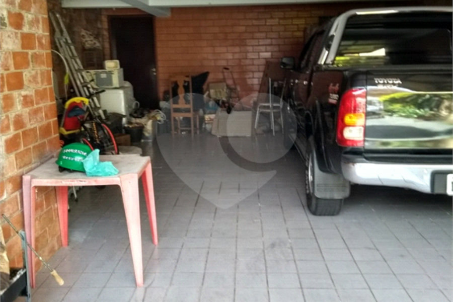 Casa à venda com 2 quartos, sendo 1 suíte, em Horto, São Paulo, SP