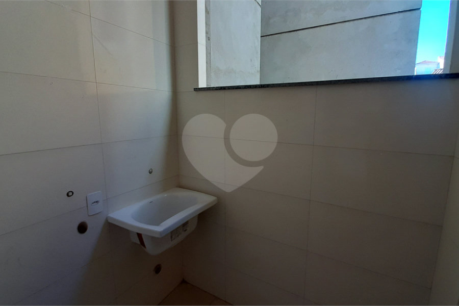 Casa à venda com 2 quartos no condomínio Residencial Luta, São Paulo - SP
