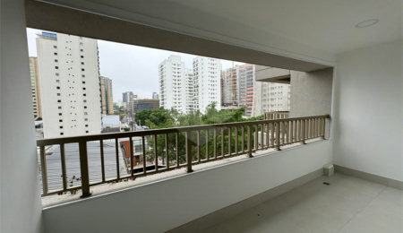 Apartamento à venda com 3 suítes em Moema, São Paulo, SP