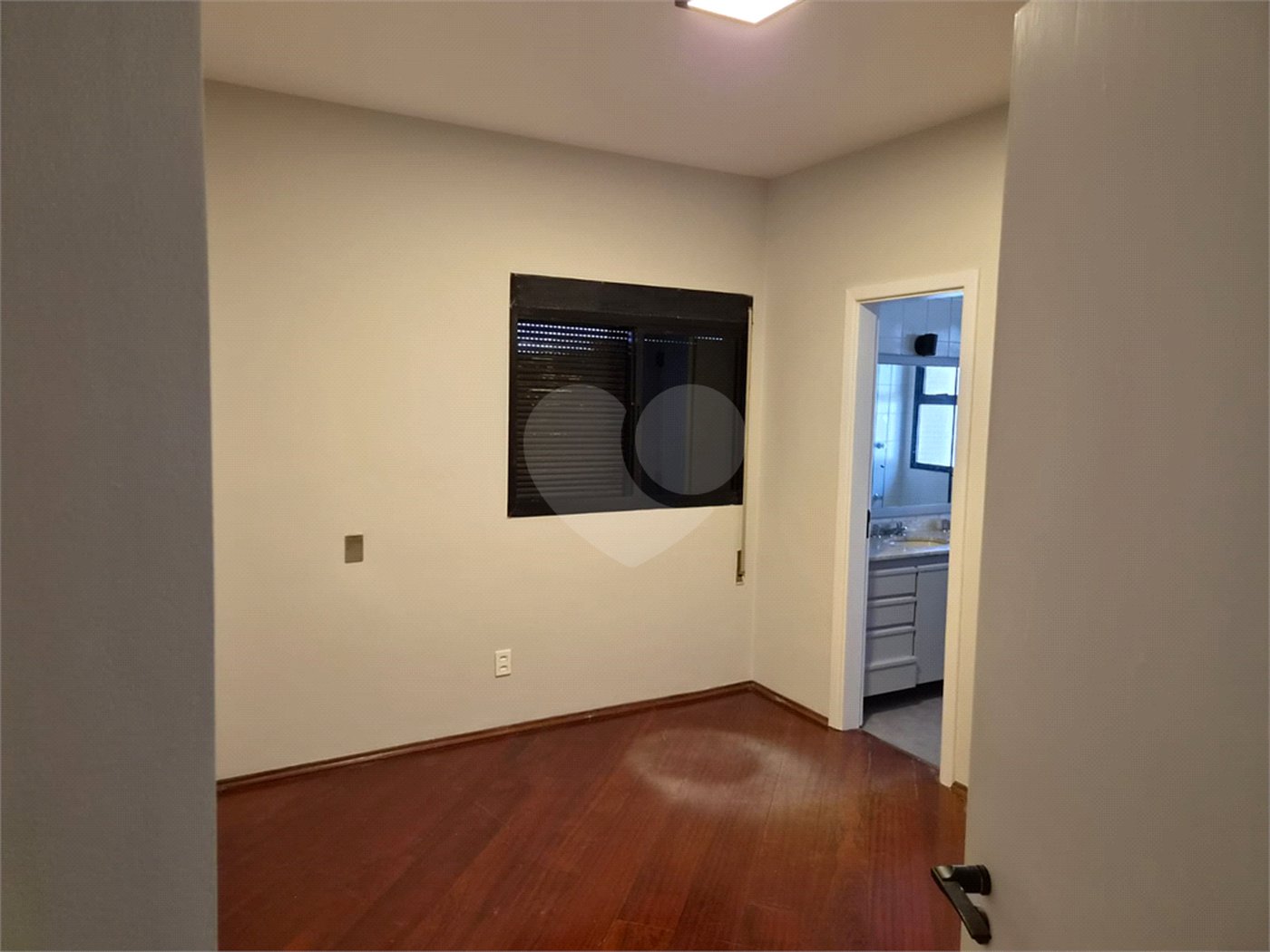 Apartamento à venda ou para alugar com 4 quartos, sendo 2 suítes, em Santana, São Paulo, SP
