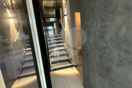 Casa à venda com 3 suítes no condomínio Brisa 1, Mogi das Cruzes - SP