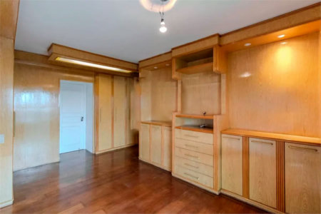 Apartamento à venda com 4 quartos, sendo 2 suítes,  em Paraíso do Morumbi, São Paulo, SP