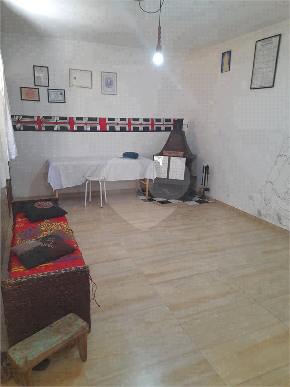 Casa à venda com 3 quartos, sendo 1 suíte,  em Água Espraiada (caucaia do Alto), Cotia, SP