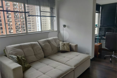 Apartamento à venda com 3 quartos, sendo 2 suítes, em Jardim Paulista, São Paulo, SP