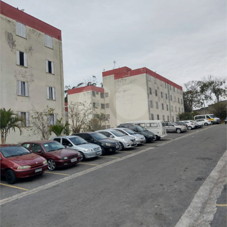 Apartamento à venda com 2 quartos em Jardim do Castelo, Ferraz de Vasconcelos, SP
