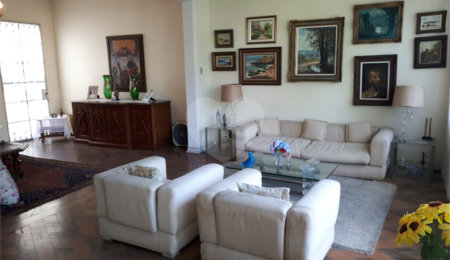 Casa à venda com 5 quartos, sendo 1 suíte,  em Grajaú, Rio de Janeiro, RJ