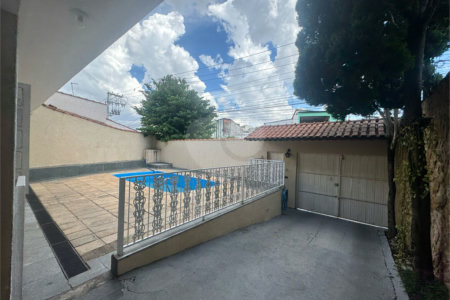 Casa à venda com 4 quartos, sendo 2 suítes, em Jardim Bela Vista, Guarulhos, SP