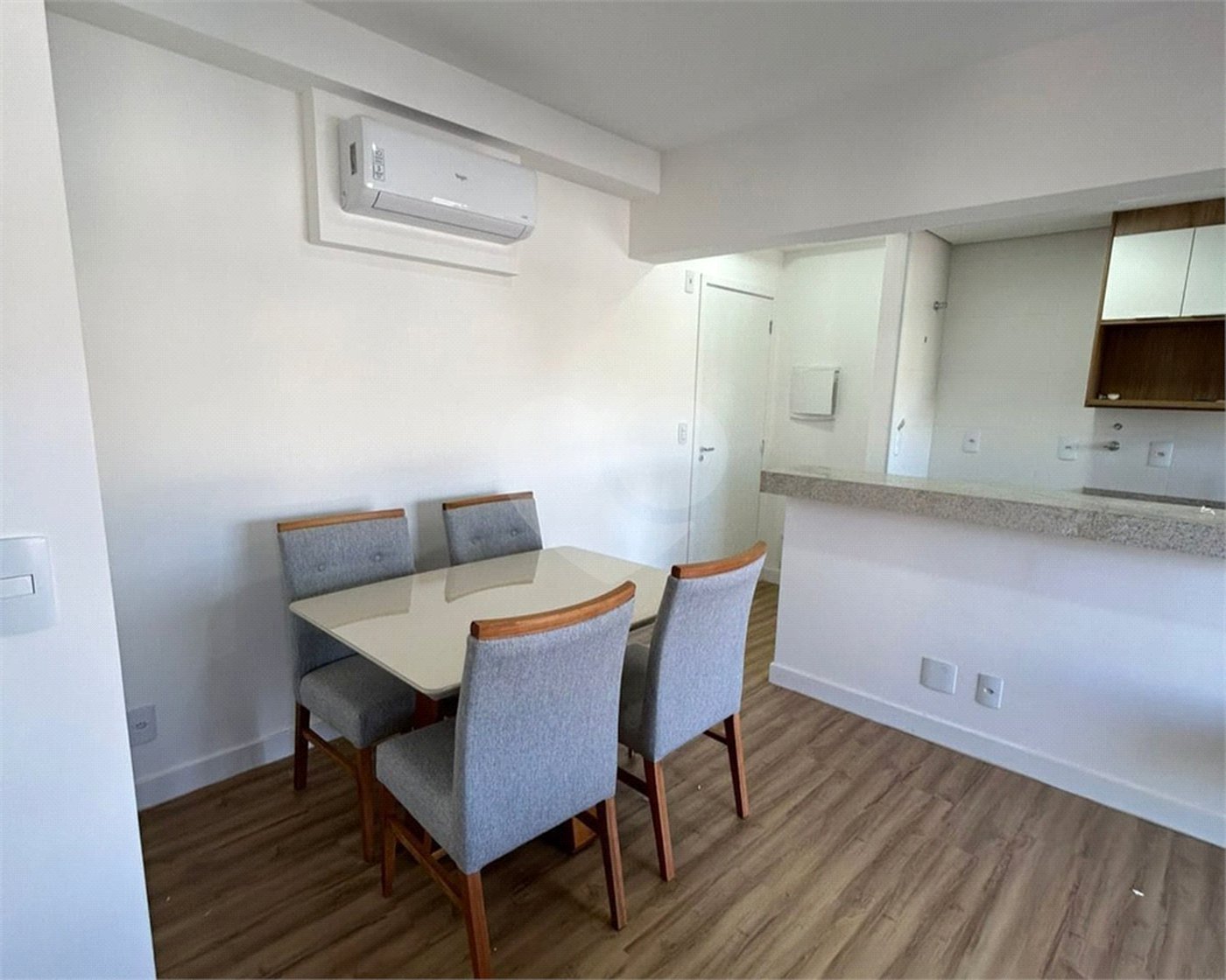 Apartamento à venda ou para alugar com 1 suíte em Jardim Portal da Colina, Sorocaba, SP