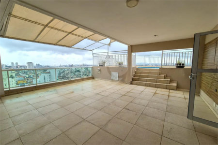 Apartamento à venda ou para alugar com 4 quartos, sendo 3 suítes, em Santa Teresinha, São Paulo, SP