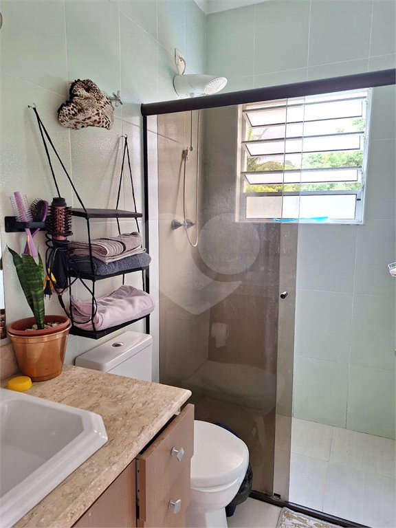 Sobrado à venda com 3 quartos, sendo 1 suíte, em Vila Irmãos Arnoni, São Paulo, SP