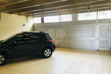 Sobrado à venda com 4 quartos, sendo 1 suíte, em Santana, São Paulo, SP