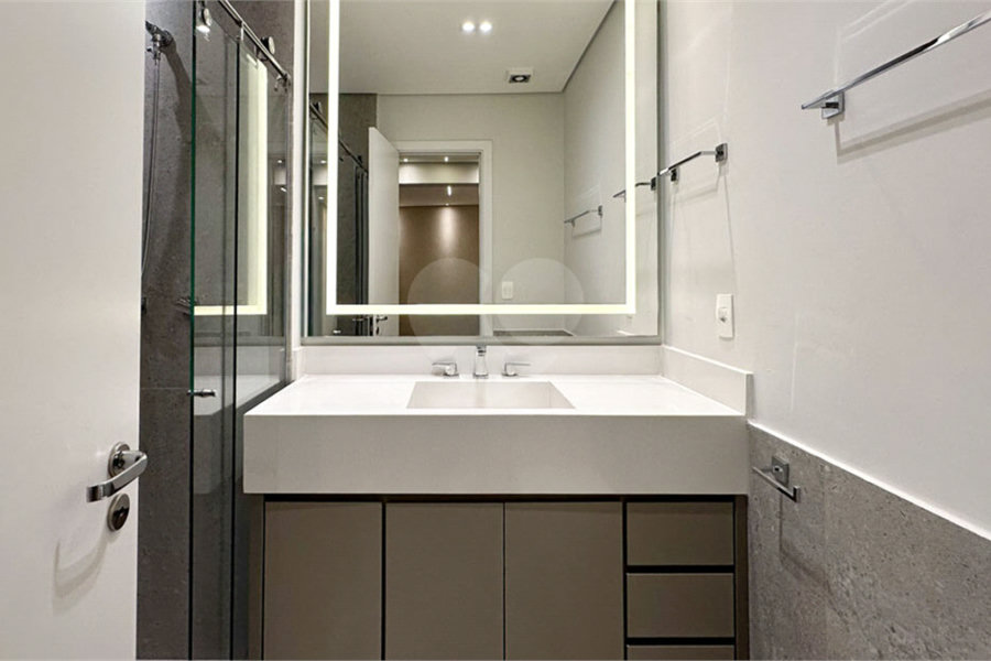 Duplex exclusivo no Jardim América: sofisticação, localização privilegiada e o estilo de vida que poucos podem desfrutar.