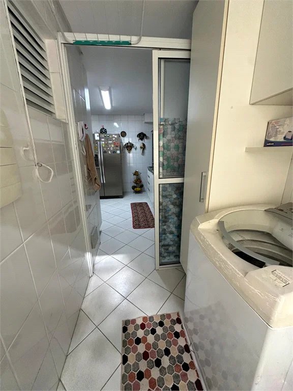 Casa à venda com 3 quartos, sendo 2 suítes, no condomínio Townhouse Village Morumbi, São Paulo - SP