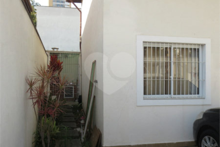 Sobrado na Saúde c/3 quartos, sendo 1 suíte, 3 vagas paralelas -metrô Saúde