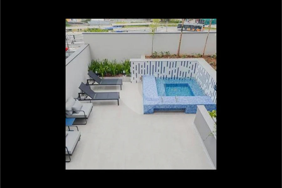 Praticidade e Localização em Perdizes: Apartamento Compacto de 30 m²!