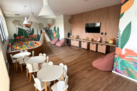 Apartamento com 4 quartos (3 suítes) e 2 vagas à venda no Tatuapé