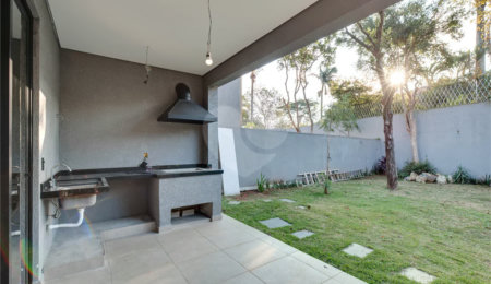 Casa à venda com 4 suítes no condomínio Reserva Robélia, São Paulo - SP