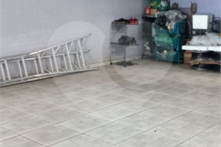 Casa com 194m², 3 dormitórios, sendo 1 suíte, 2 vagas, à venda na Vila Formosa.