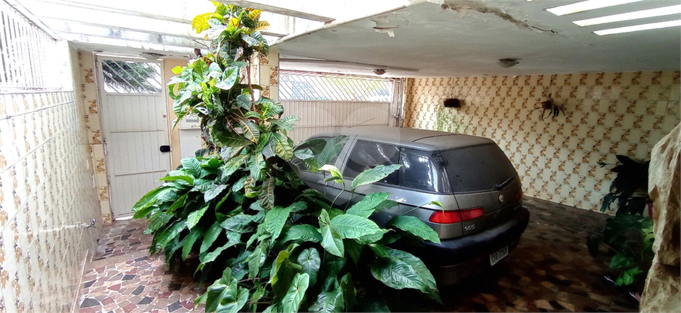 Sobrado à venda ou para alugar com 4 quartos, sendo 1 suíte, em Brooklin Paulista, São Paulo, SP