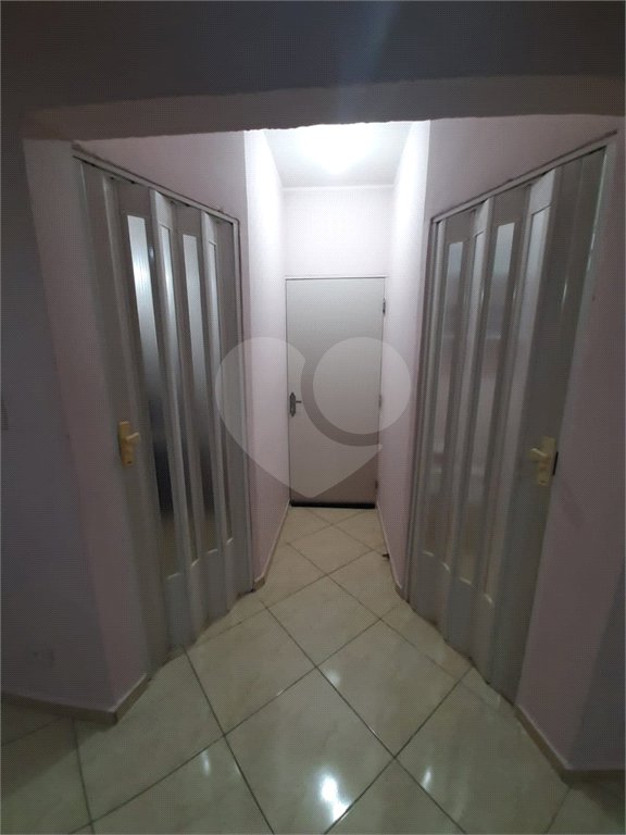 Sobrado à venda com 4 quartos, sendo 1 suíte, em Tremembé, São Paulo, SP