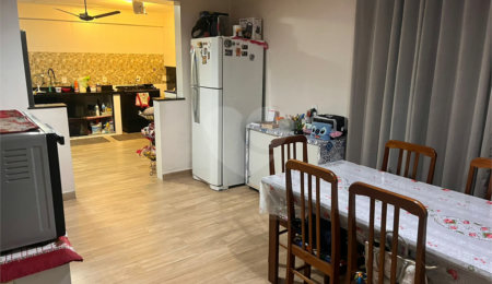 Sobrado à venda com 4 quartos, sendo 1 suíte, em Vila Antonieta, São Paulo, SP